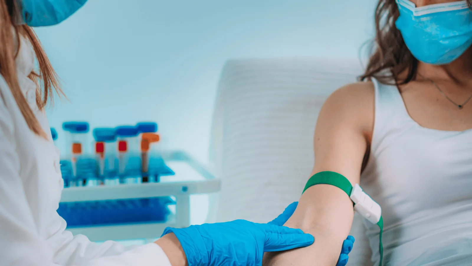 routine blood draw service in Maryland, certified phlebotomist collecting a sample at home